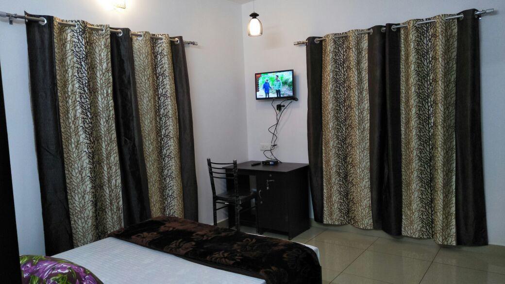 Skyblue Resort Ooty Esterno foto